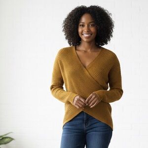Women's V-Neck Sweater in Mustard